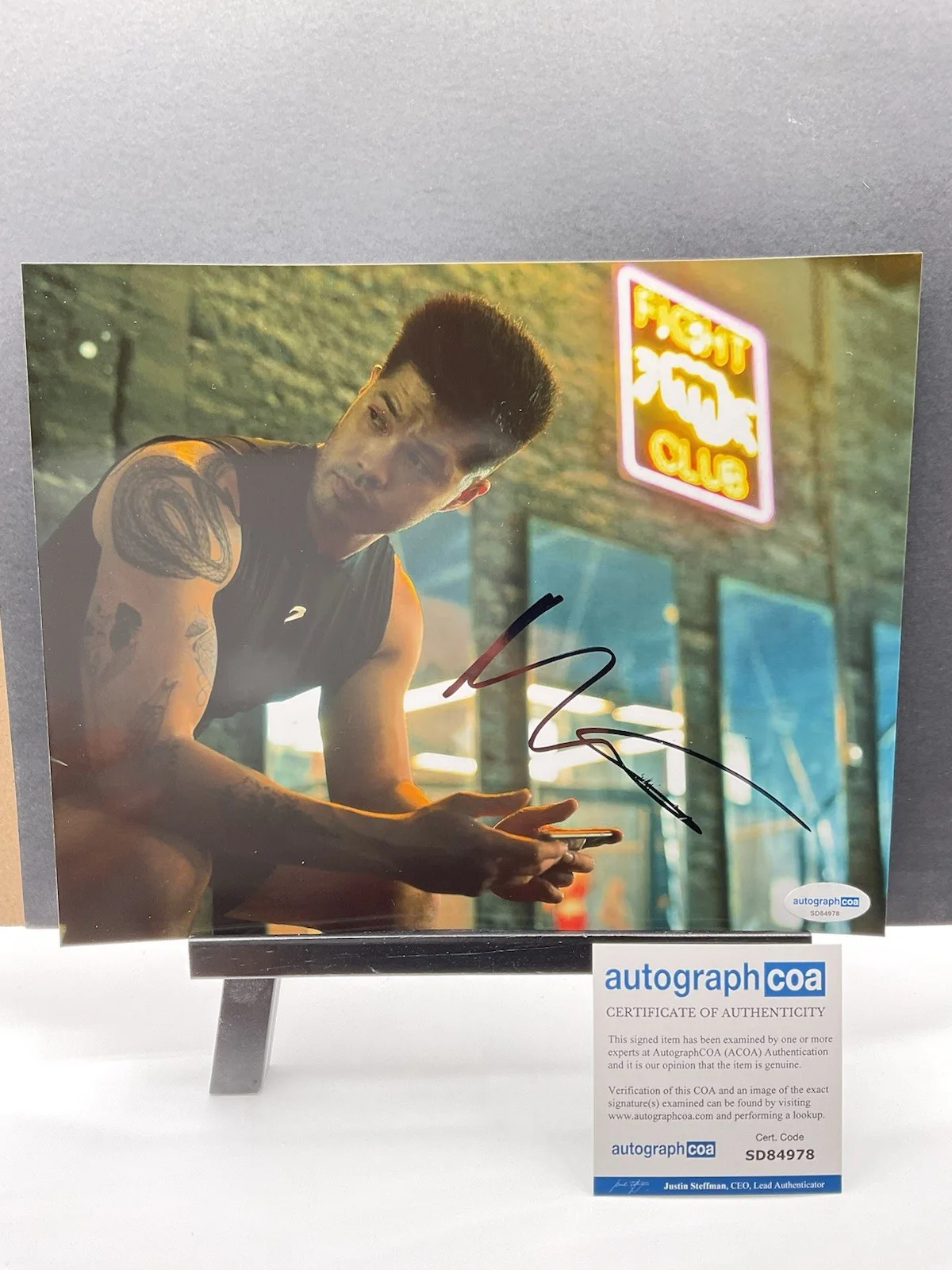 Ross Butler — Ross Butler signed photo Perfect Addiction signed 8x10 ACOA Riverdale Shazam