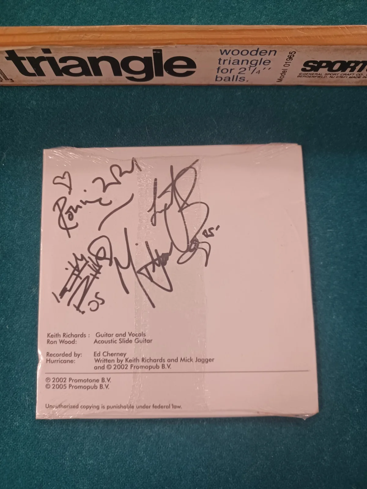 Rolling Stones Hurricane CD Booklet Signed Keith Richards, Ron Wood, Mick Jagger, image 2