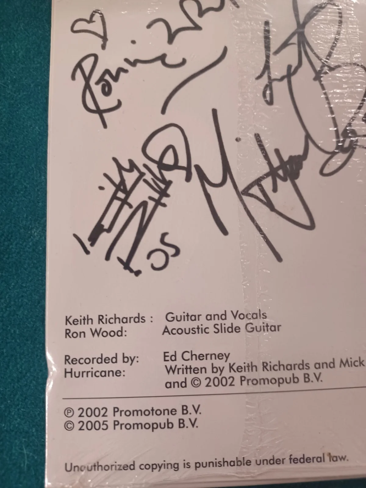 Rolling Stones Hurricane CD Booklet Signed Keith Richards, Ron Wood, Mick Jagger, image 3
