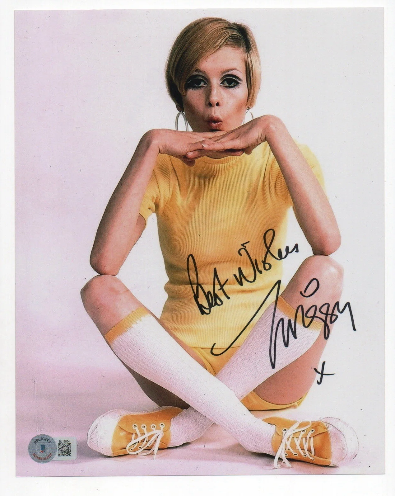Twiggy Lawson — Twiggy Lawson autographed signed 8x10 photo Beckett BAS COA Sexy Hot Polly Rare