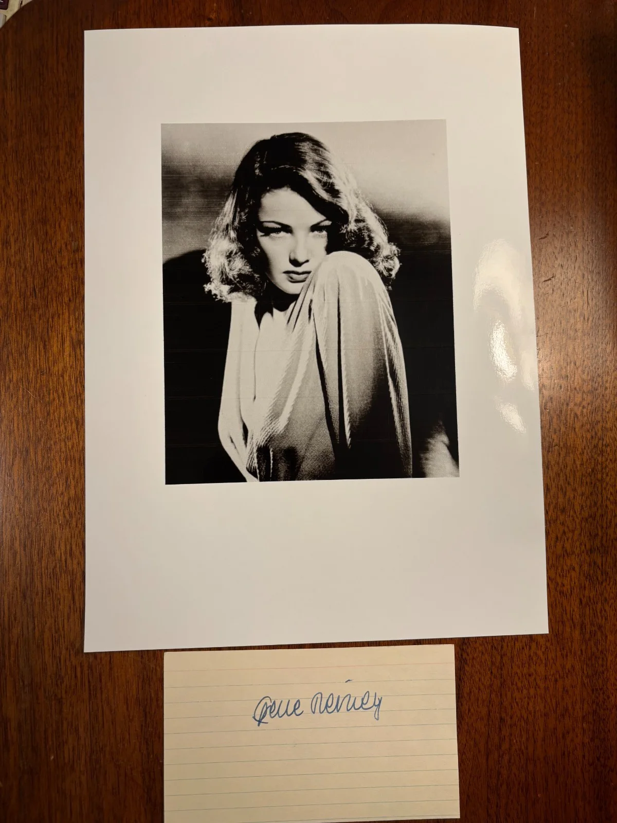 Gene Tierney — VINTAGE GENE TIERNEY SIGNED 3x5 WITH UNSIGNED BEAUTIFUL SULTRY PORTRAIT + COA, изображение 2