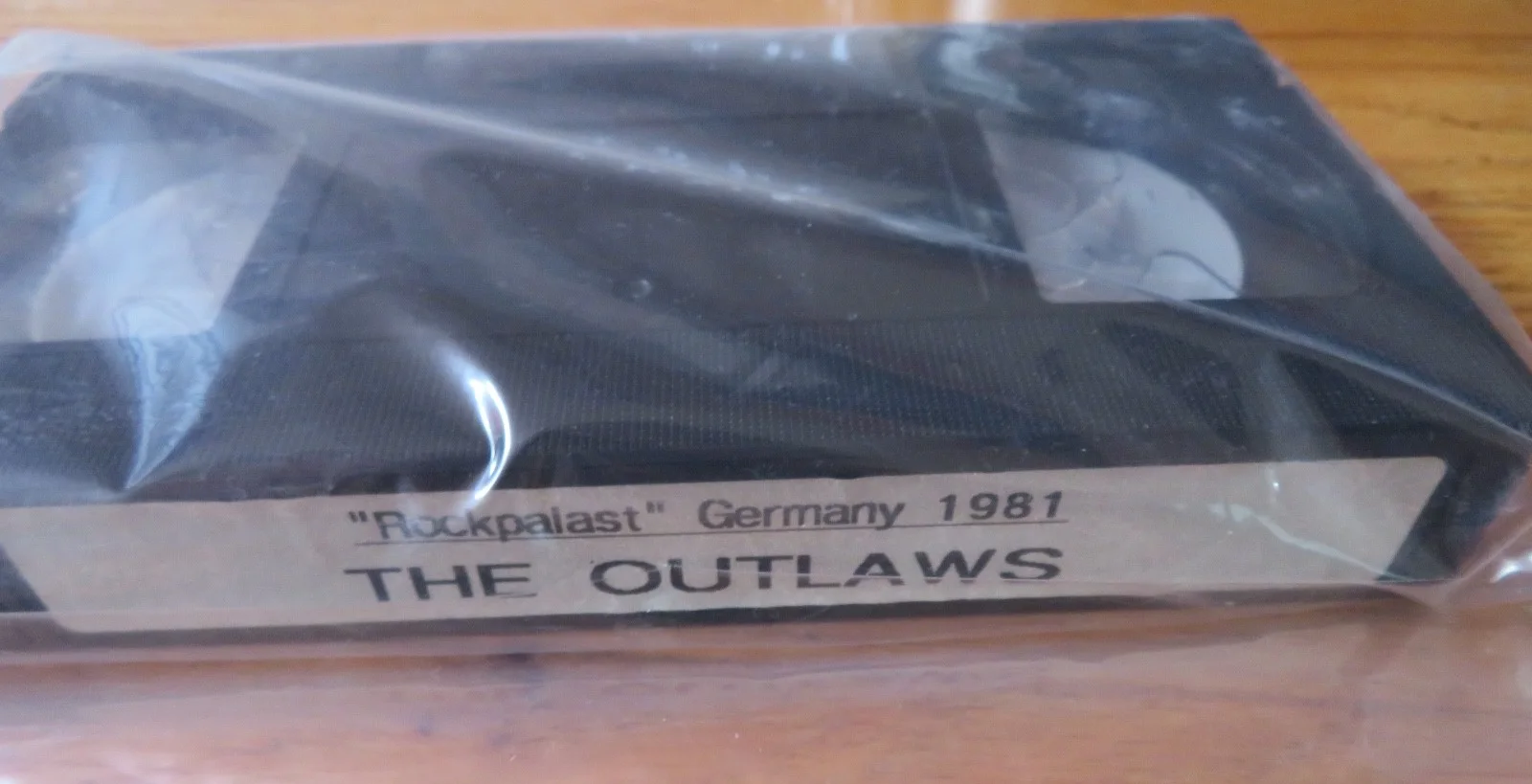 OUTLAWS BAND SIGNED 10"x8" photograph, Rockpalast VHS, '05 ticket stub **JSA**, image 5