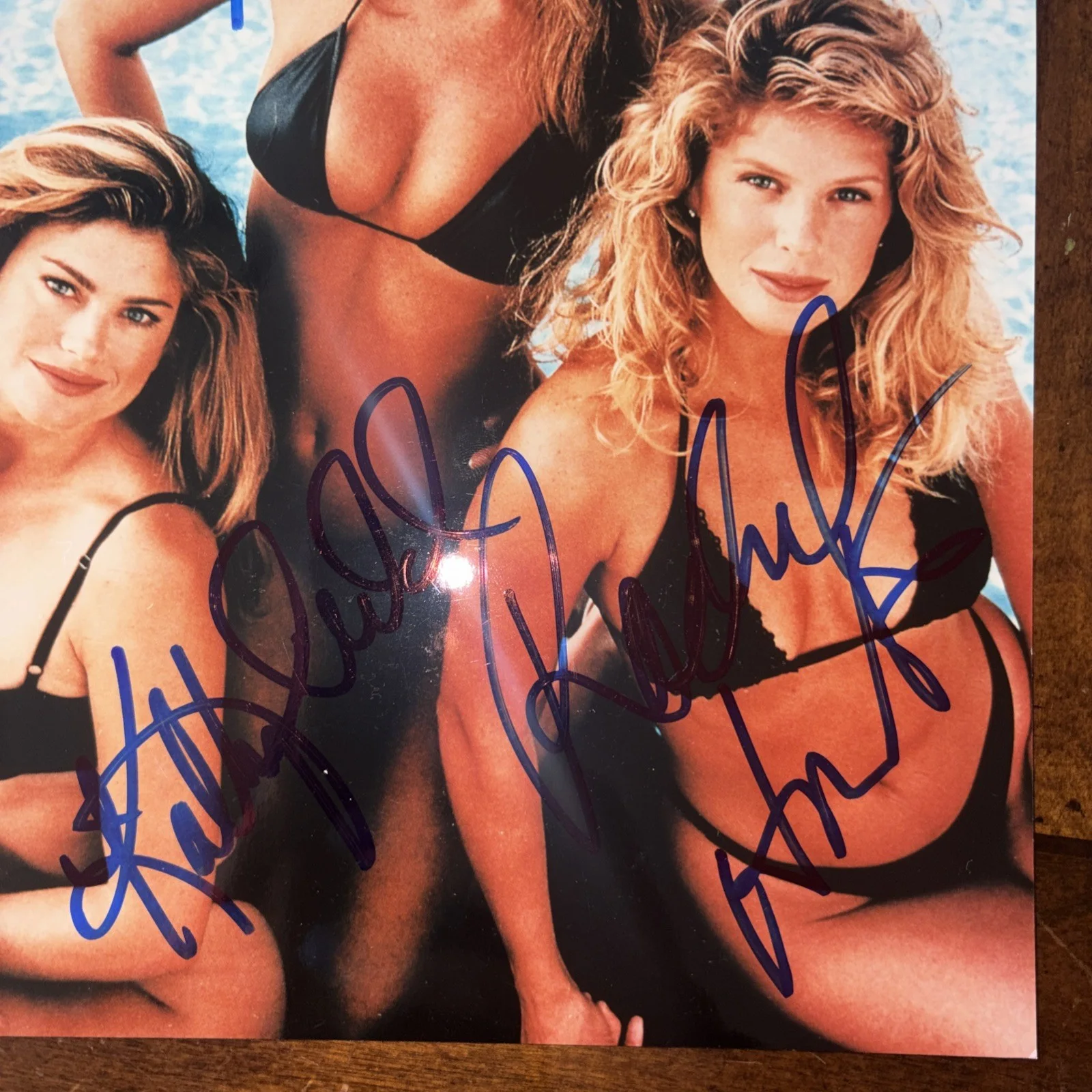 Elle Macpherson, Rachel Hunter, Kathy Ireland — Elle Macpherson Kathy Ireland Rachel Hunter Original Signed 8x10 Photo, изображение 2