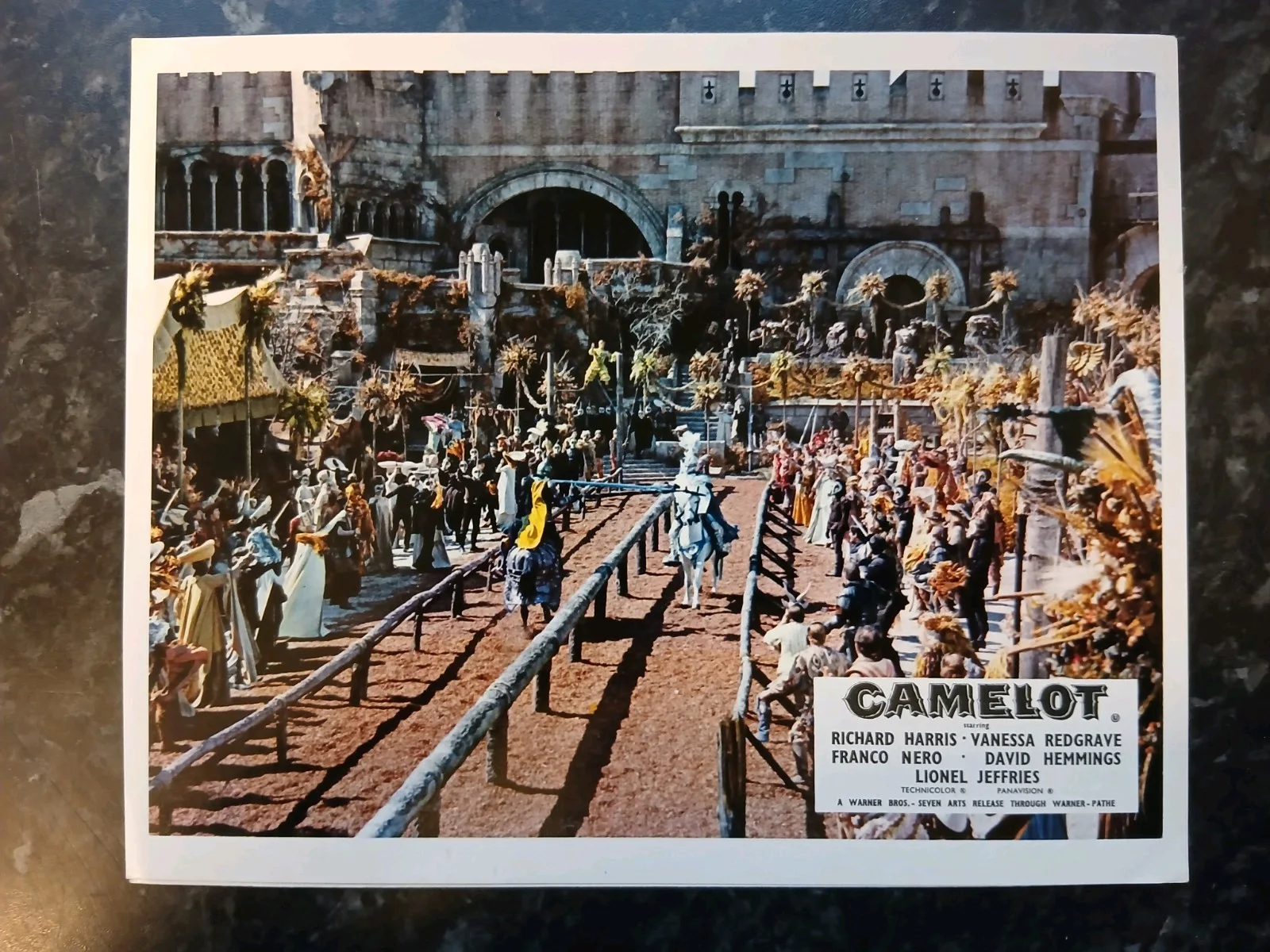 CAMELOT, SET OF 8 LOBBY CARDS, RICHARD HARRIS, VANESSA REDGRAVE, изображение 3