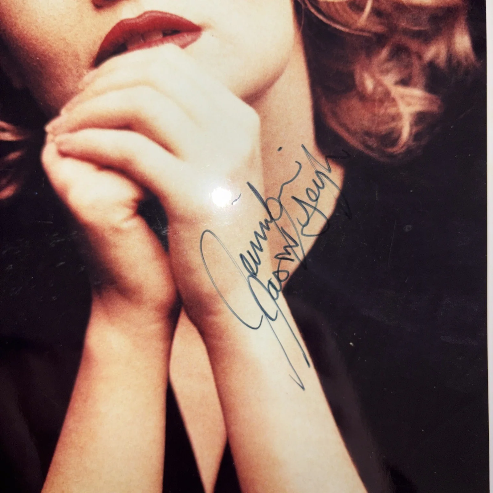Jennifer Jason Leigh — Jennifer Jason Leigh Signed 8x10 Photo MUST SEE very nice autographed + COA, image 2