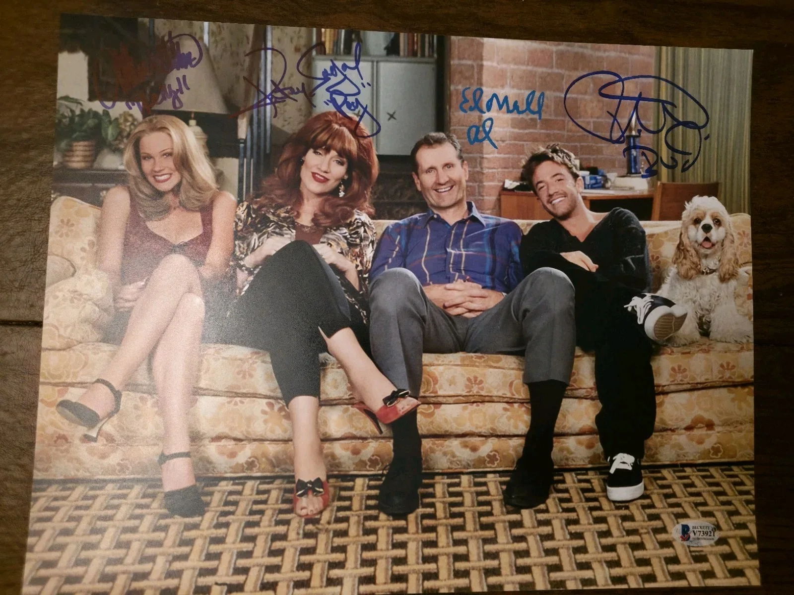 Married With Children Cast Signed 11x14 Photo Ed O'Neill Katey Sagal Beckett, изображение 2