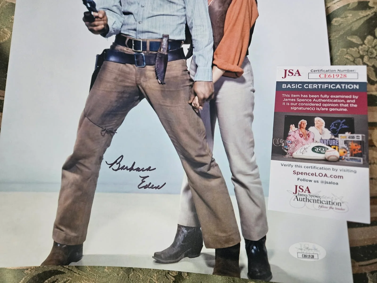 Barbara Eden — Barbara Eden I Dream of Jeannie autographed 11x14 with Elvis Presley photo JSA, изображение 2