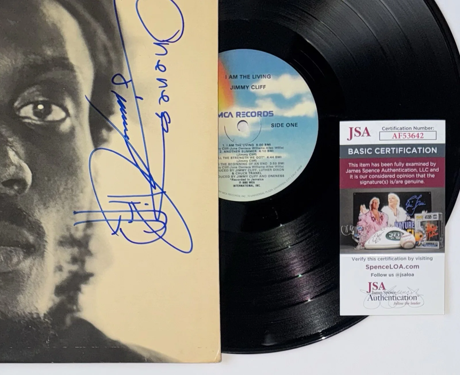 JIMMY CLIFF HAND SIGNED AUTOGRAPHED "I AM THE LIVING" VINYL ALBUM LP +JSA COA, изображение 2
