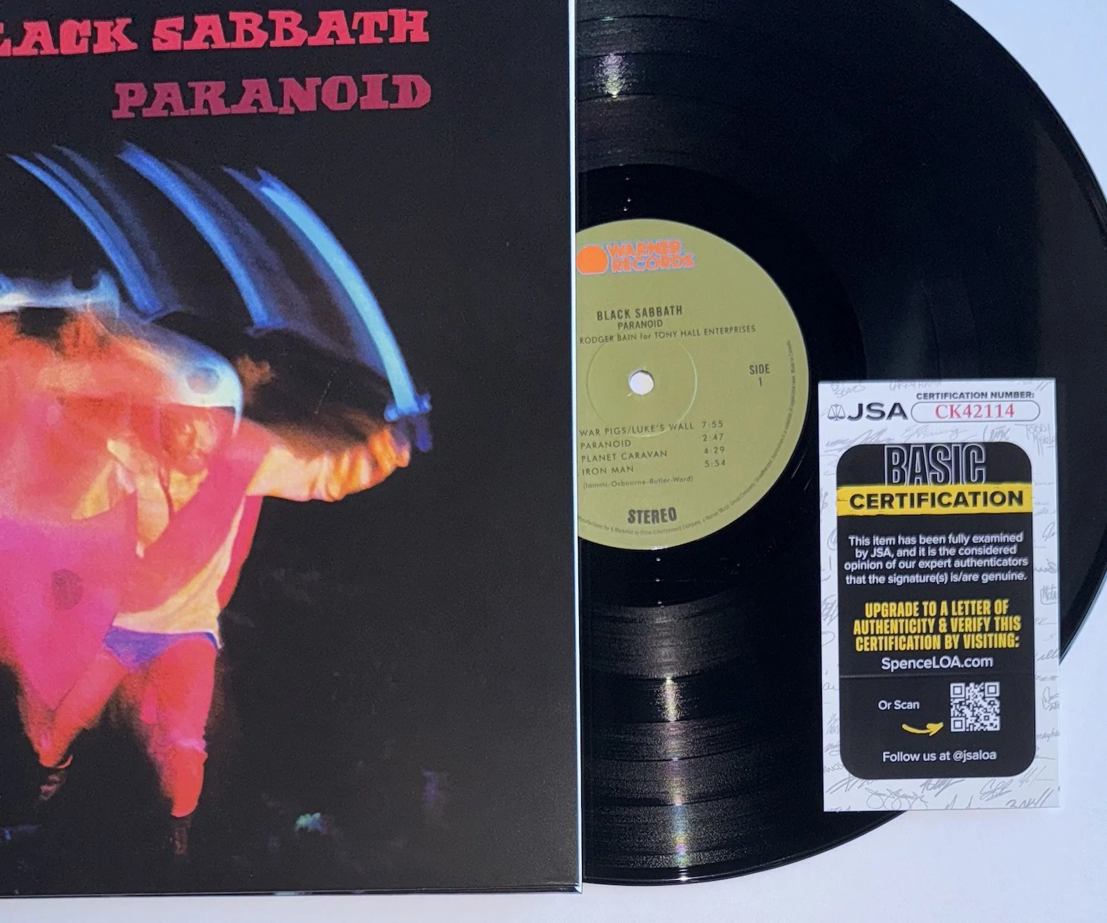 GEEZER BUTLER SIGNED BLACK SABBATH "PARANOID" VINYL ALBUM LP +JSA COA W/ INSCRIP, изображение 2