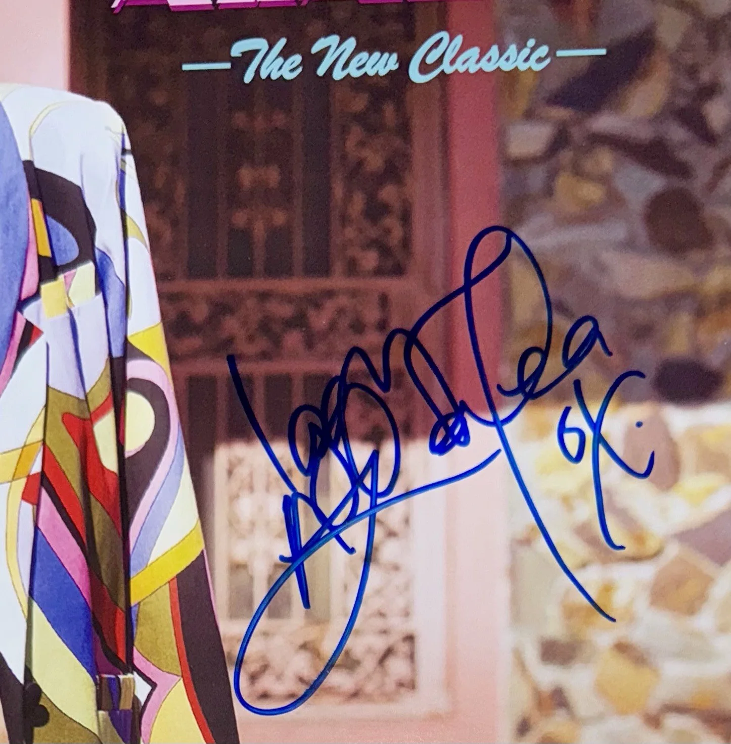 IGGY AZALEA HAND SIGNED AUTOGRAPH "THE NEW CLASSIC" VINYL ALBUM LP +JSA COA, изображение 2