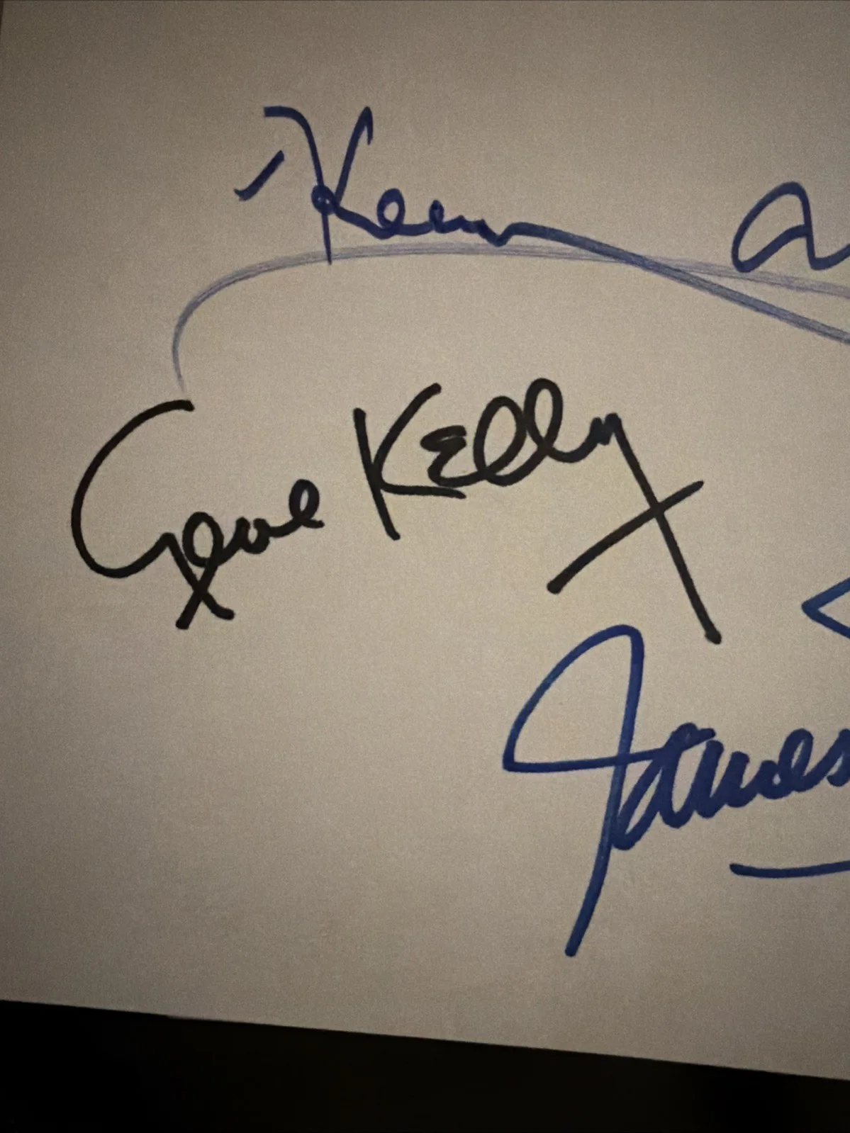 Gene Kelly, James Stewart & Keenan Wynn Signed Index Card – Hollywood Legends, изображение 3