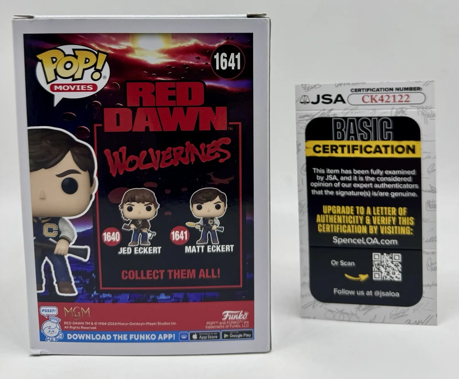 CHARLIE SHEEN — CHARLIE SHEEN SIGNED AUTOGRAPH "MATT" RED DAWN FUNKO POP + JSA COA, изображение 4