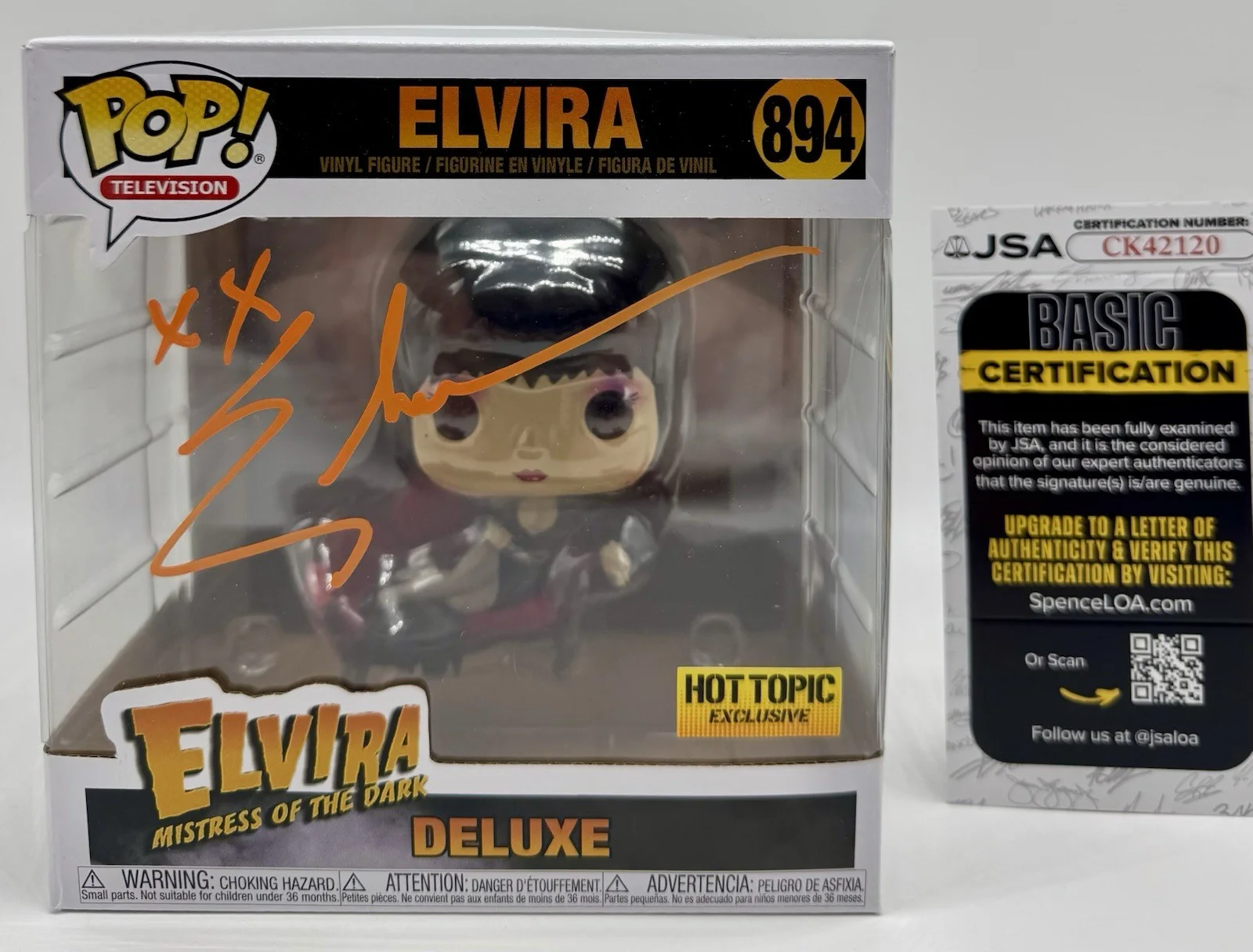 ELVIRA — ELVIRA SIGNED AUTOGRAPH MISTRESS OF THE DARK HOT TOPIC EXCL FUNKO POP + JSA COA, image 2