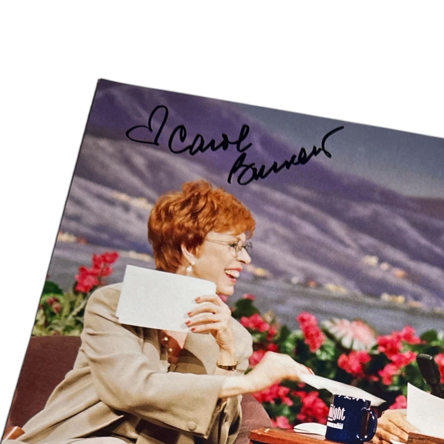 Carol Burnett — Carol Burnett Signed Autograph 8.5x11 Photo w/ Jay Leno! TV Comedian/Actress!, изображение 2