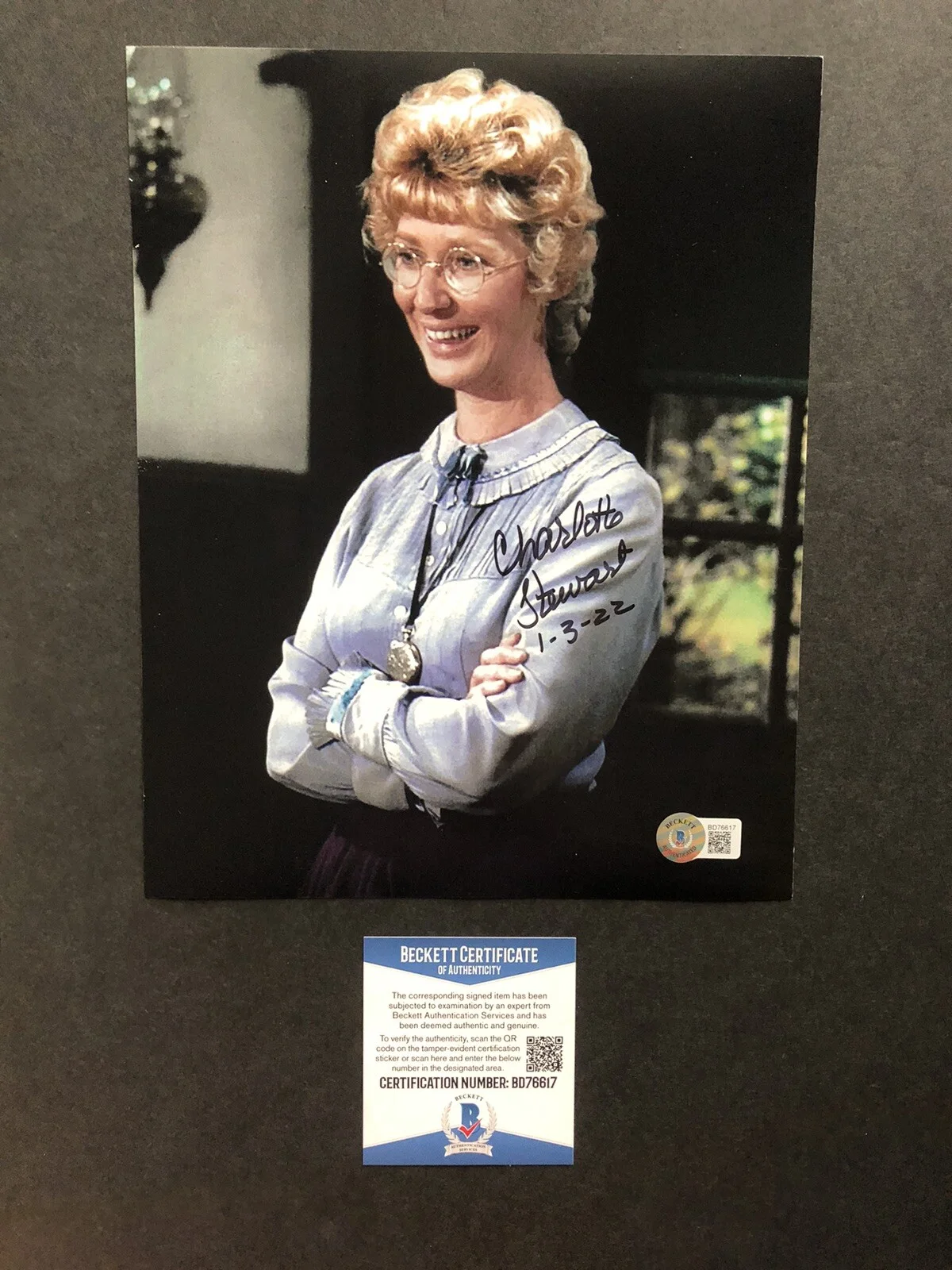 Charlotte Stewart — Charlotte Stewart autographed signed 8x10 photo Beckett BAS COA Sexy Hot Tremors