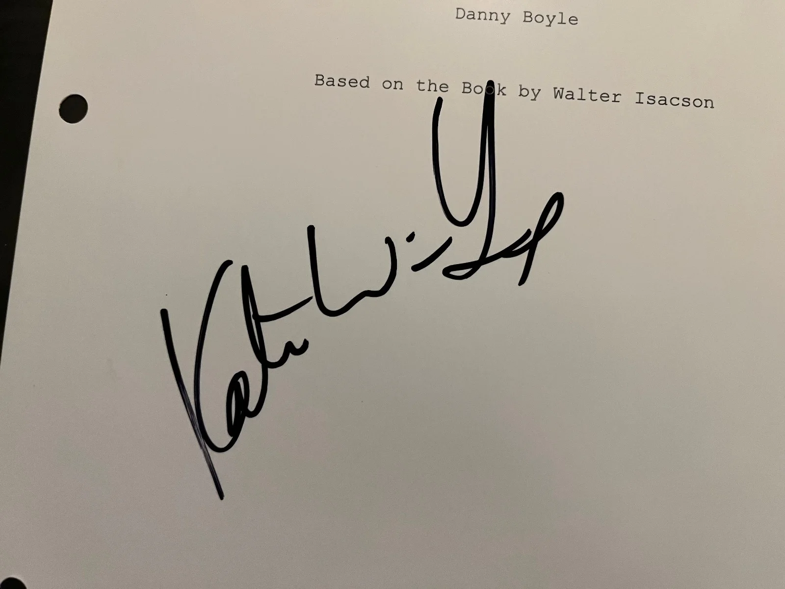 Kate Winslet — STEVE JOBS Script Cover Signed by Kate Winslet PSA TITANIC, image 2