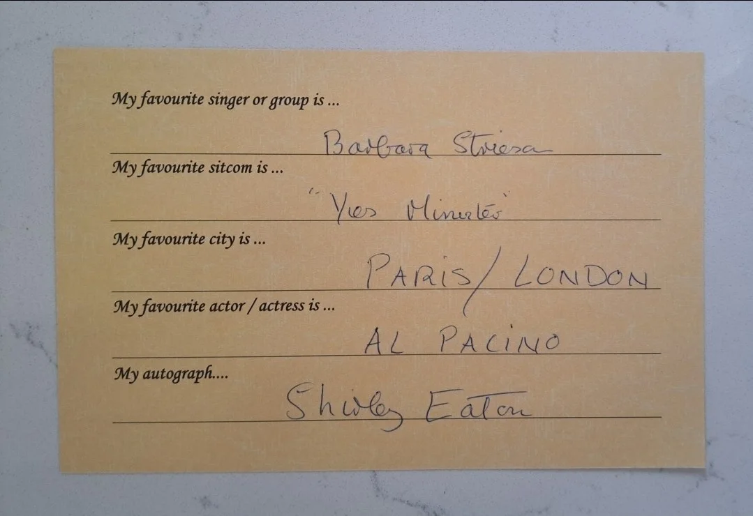 SHIRLEY EATON Signed Vintage Questionnaire James Bond Goldfinger Blu-Ray JSA COA, изображение 2