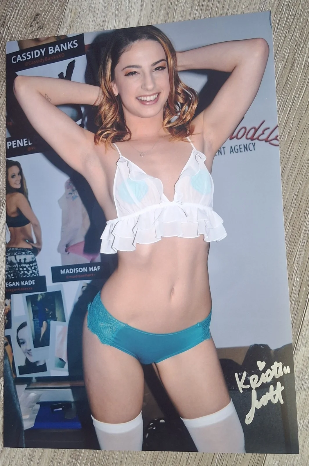 Kristen Scott Signed 8x12" Original PHOTO #4- Glamourous, изображение 3