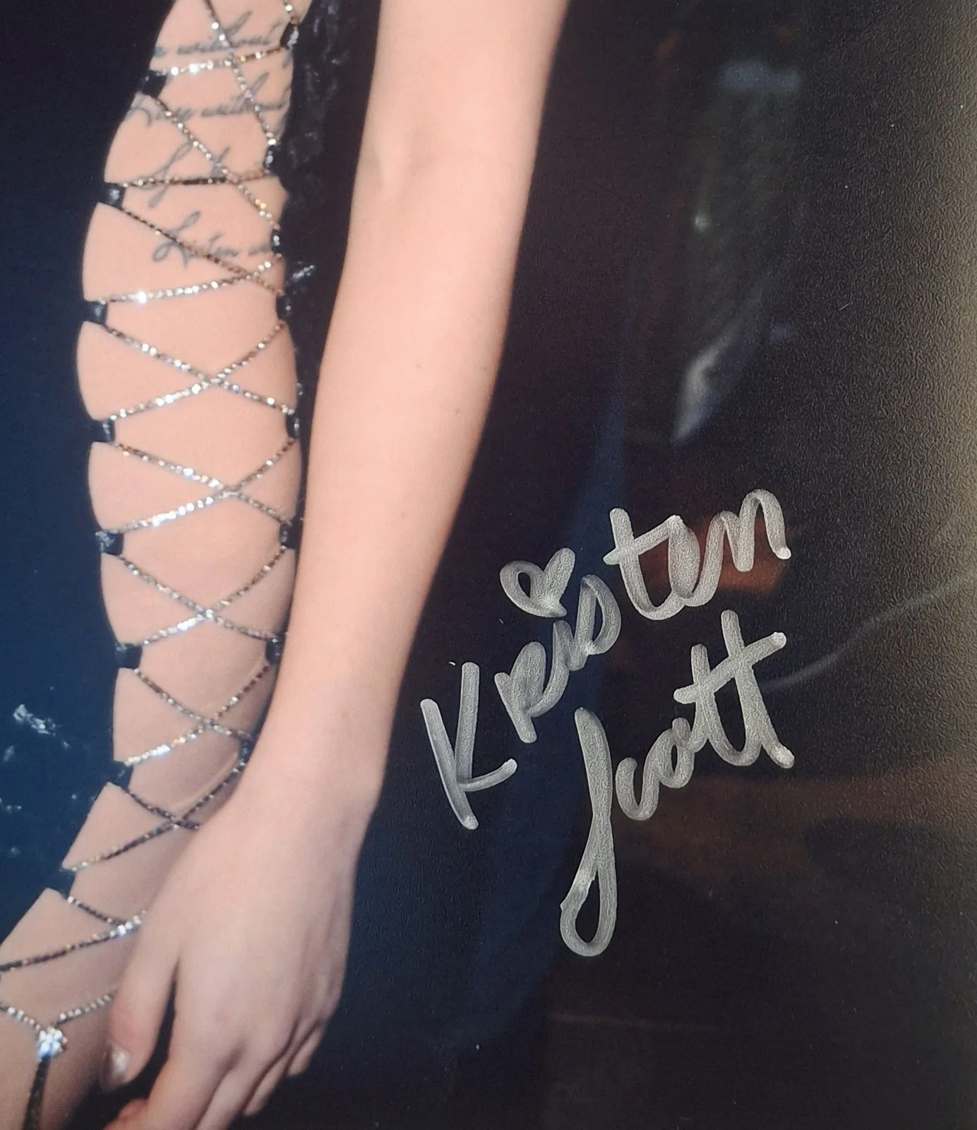Kristen Scott Signed 8x12" Original PHOTO #3 - AVN Awards Dress, изображение 2