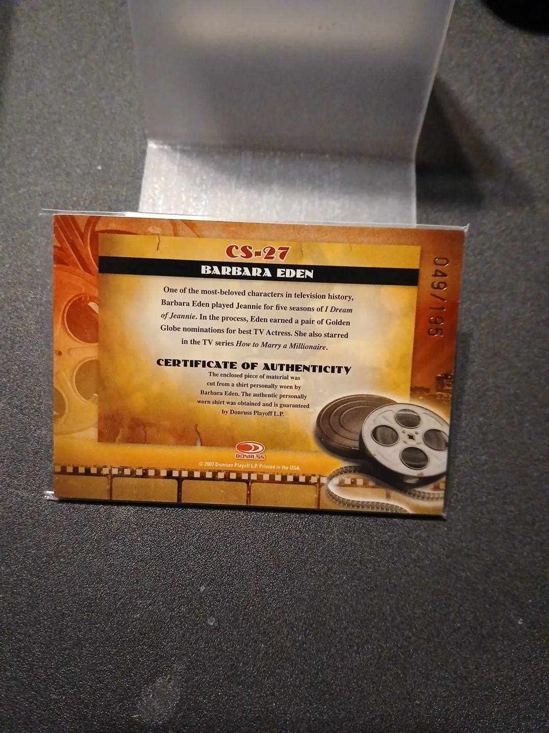 Barbara Eden RARE LIMITED 99 / 195 PERSONAL WORN CARD SWATCH RELIC DONDRUSS, изображение 2