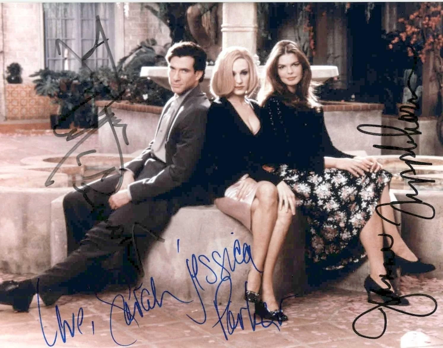 Sarah Jessica Parker — D. McDermott, S. Jessica Parker & J. Tripplehorn Signed Autographed 8x10 Photo