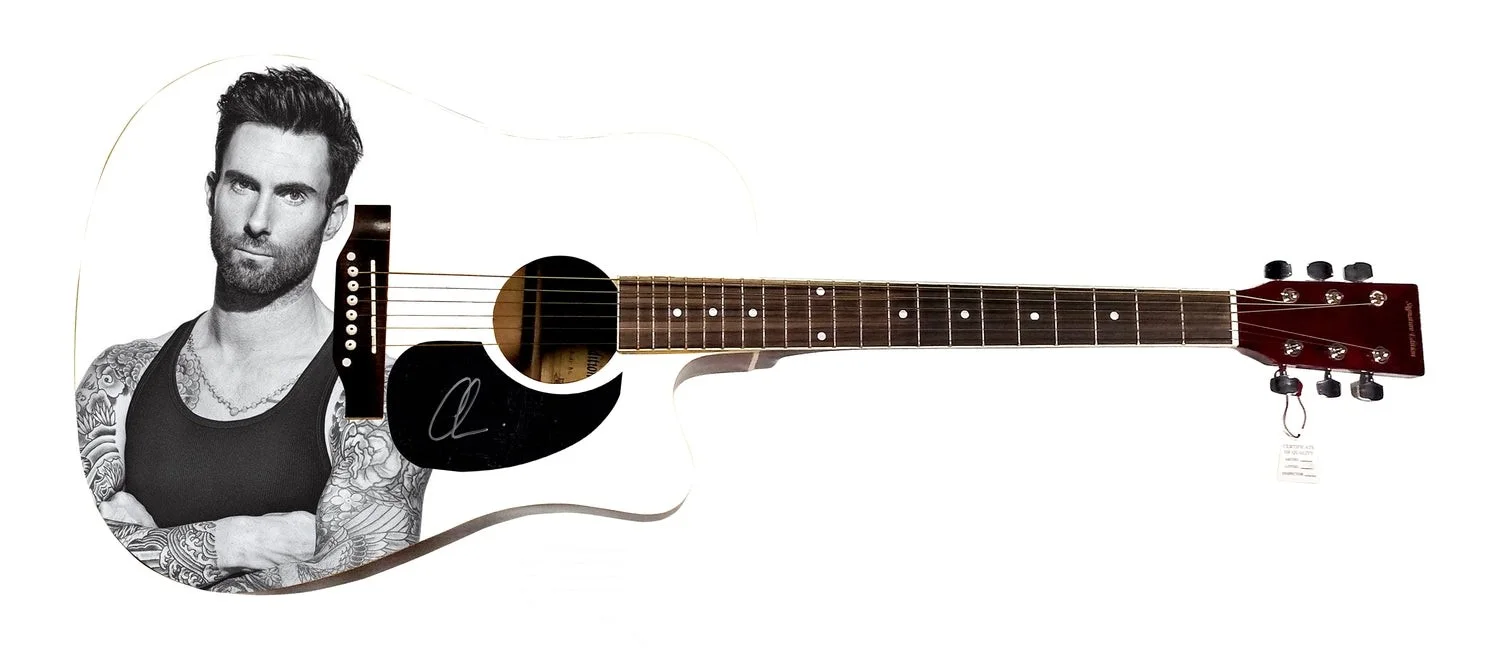 Adam Levine Signed Zen Graphics Acoustic Guitar - Autograph Pros COA, изображение 2