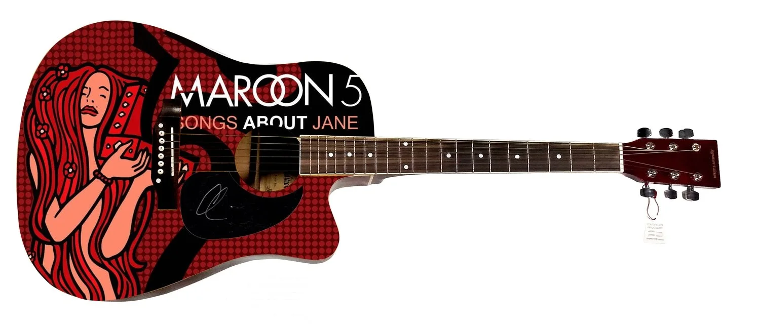 Adam Levine Autographed Maroon 5 Songs About Jane Lp Graphics Acoustic Guitar, изображение 2