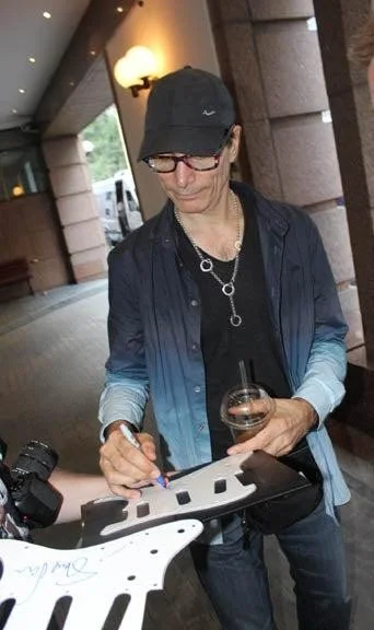 Steve Vai Signed Autographed Guitar ACOA, image 5