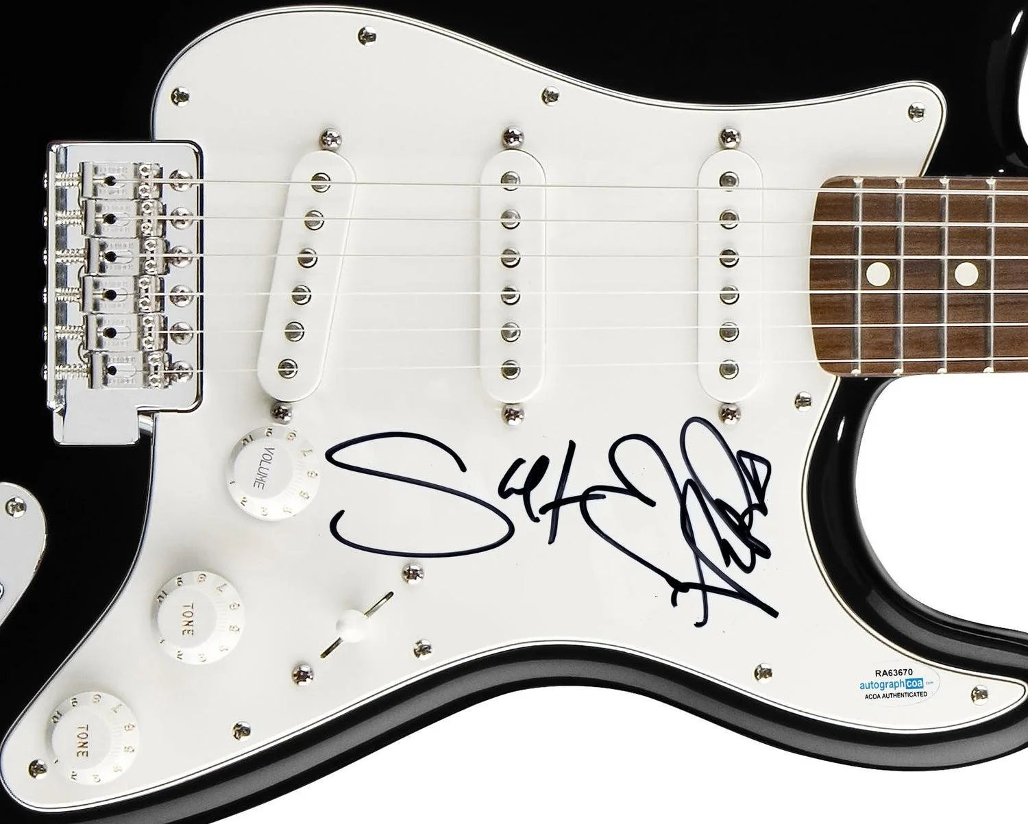 Salt-N-Pepa Signed Autographed Guitar ACOA, image 3