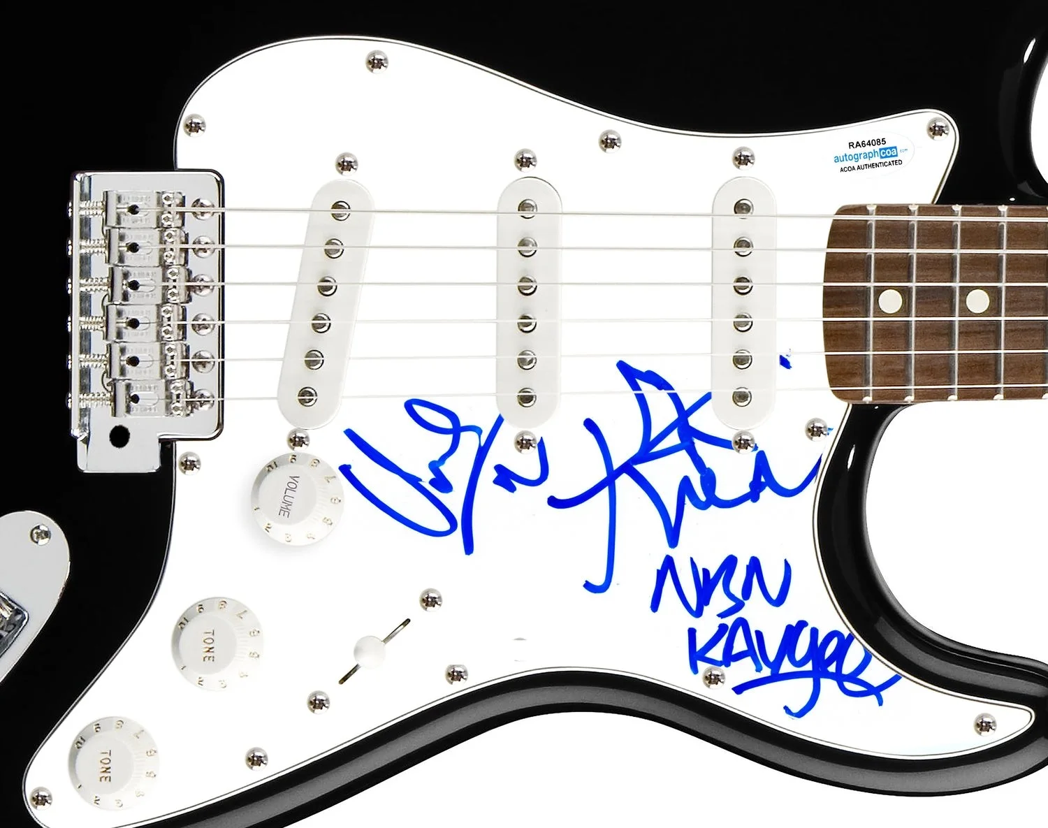 Naughty By Nature Signed Autographed Guitar ACOA, image 2