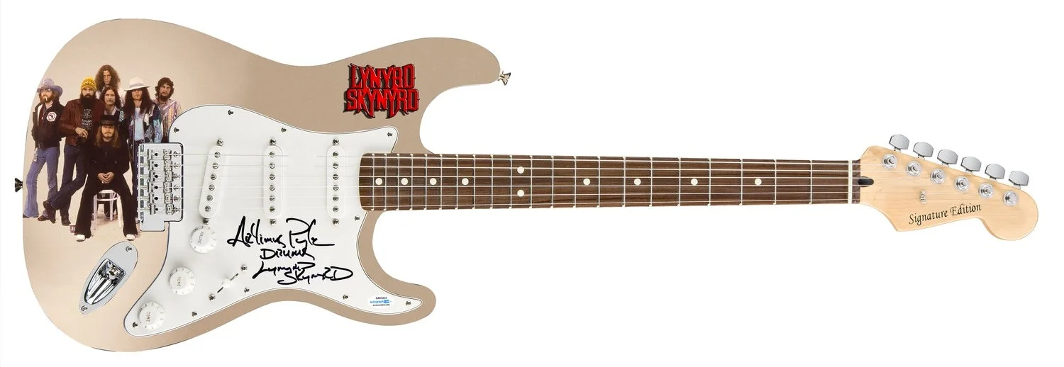 Lynyrd Skynyrd Artimus Pyle Autographed Custom Photo Graphics 1/1 Guitar ACOA, image 2