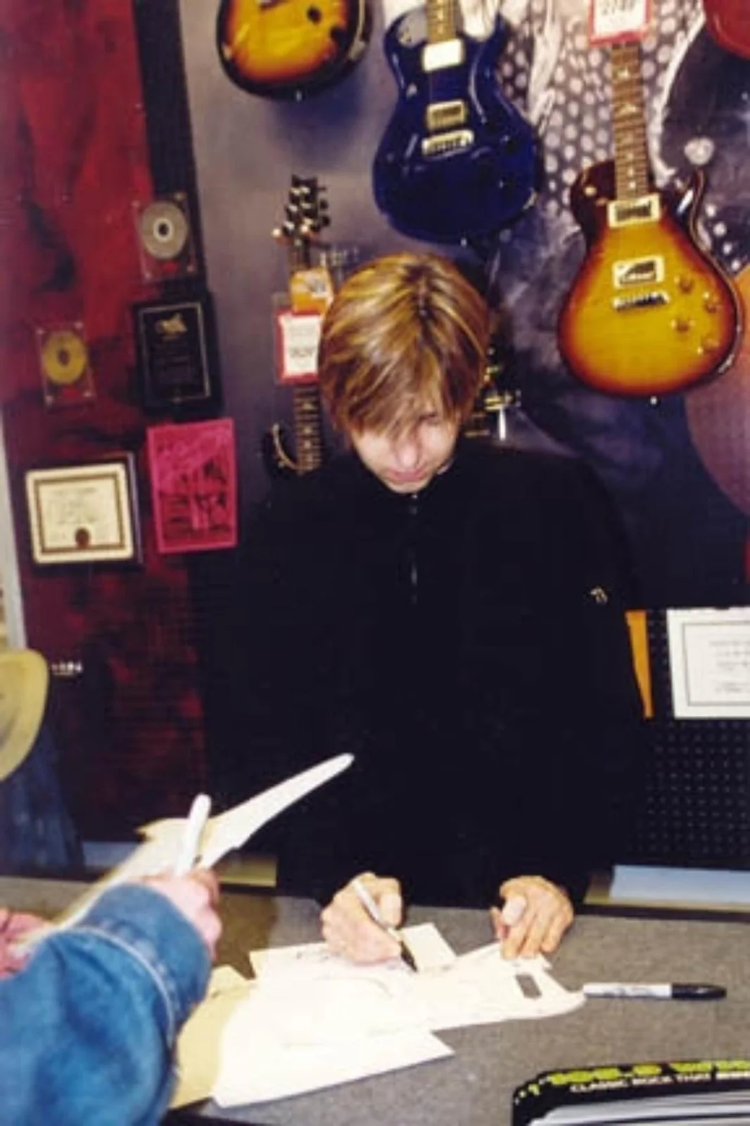 Eric Johnson Signed Autographed Hand Airbrushed Painting Guitar UACC AFTAL, изображение 4