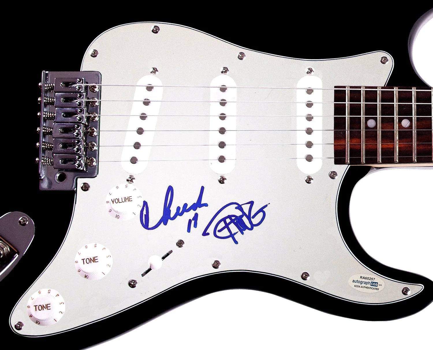 Cheech & Chong Autographed X2 Guitar Cheech Marin Tommmy Chong ACOA, изображение 2