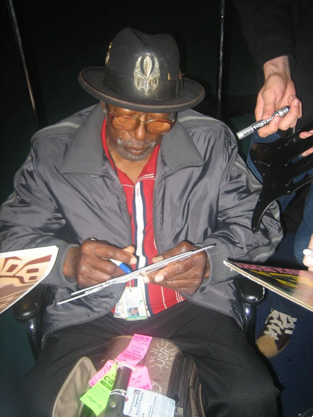 Bo Diddley Signed Autographed Graphics Photo Guitar, image 4