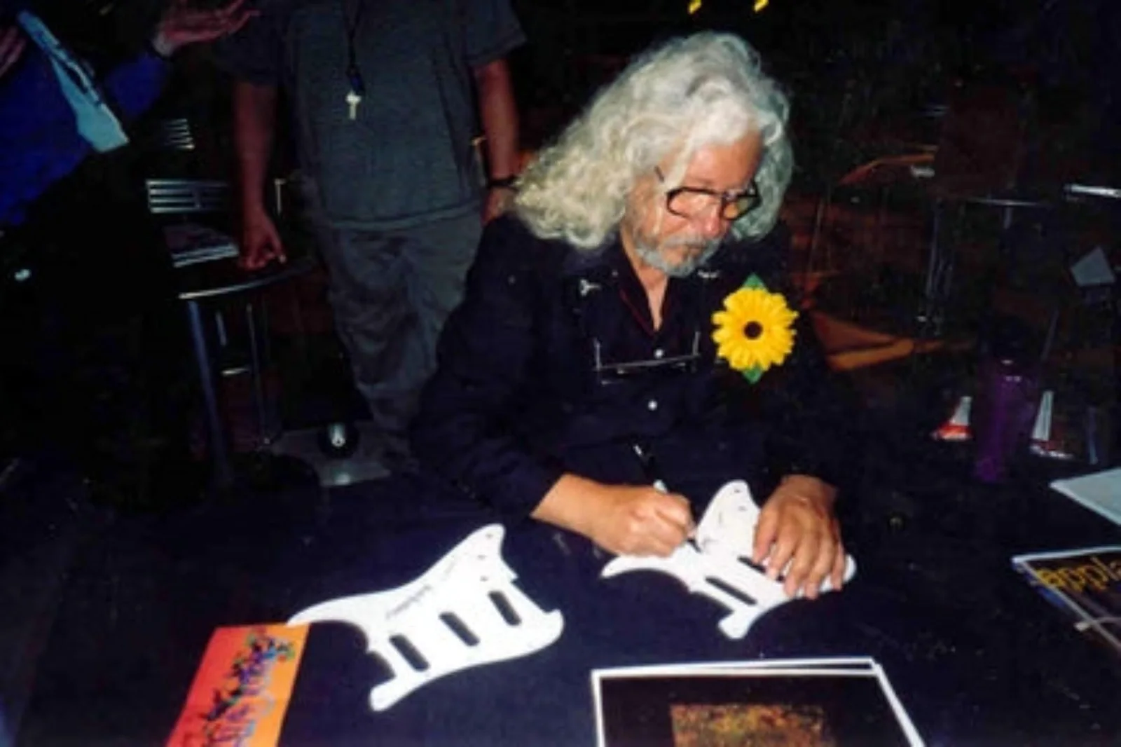 Arlo Guthrie Signed Autographed Hand Airbrushed Painting Guitar UACC AFTAL ACOA, image 5