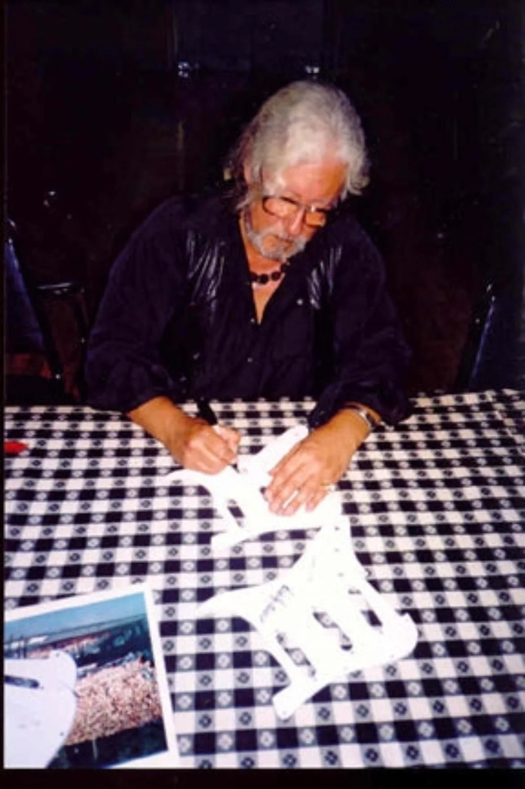 Arlo Guthrie Signed Autographed Custom Airbrushed Guitar ACOA, image 4