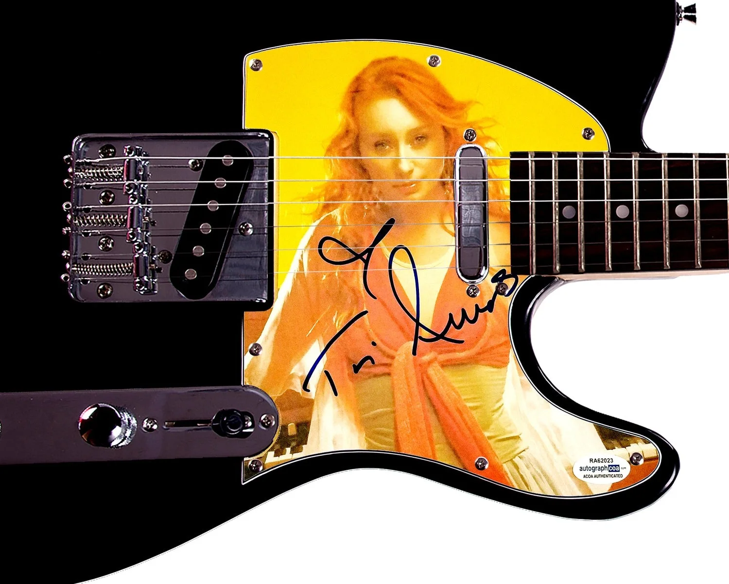 Tori Amos Signed Autographed Guitar ACOA, image 2