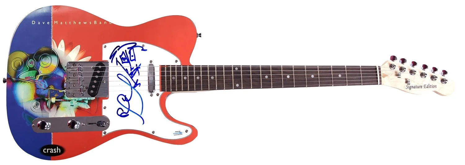 The Dave Matthews Band Stefan Lessard Signed Graphics Guitar w Sketch ACOA, изображение 2