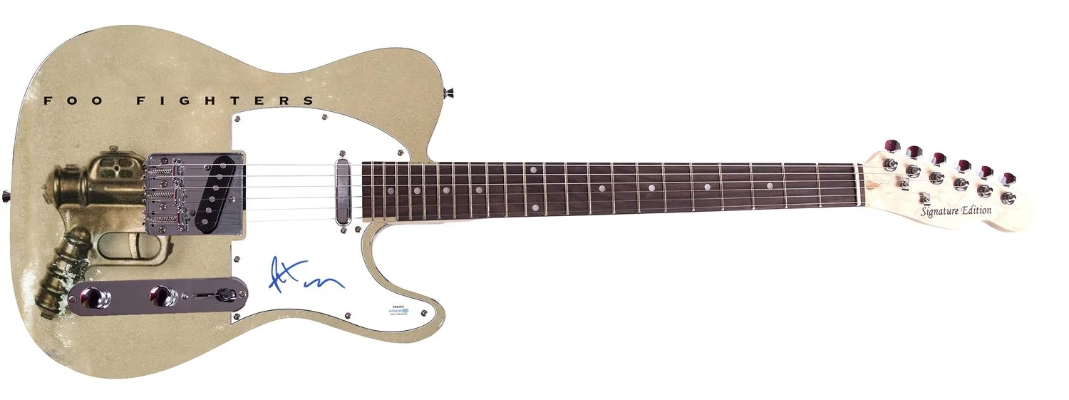The Foo Fighters Pat Smear Signed 1/1 Custom Graphics Guitar ACOA, image 2