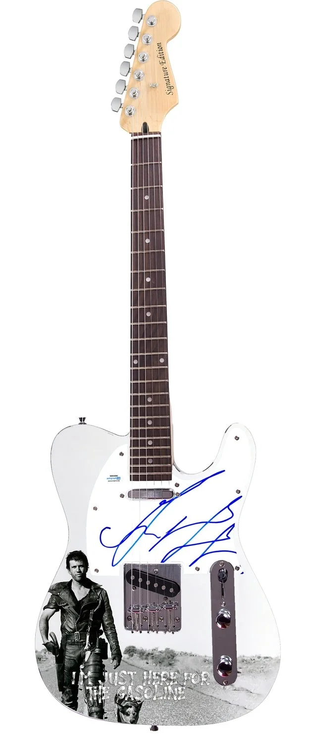 Mel Gibson Signed Mad Max Custom Graphics Photo Guitar ACOA, image 2