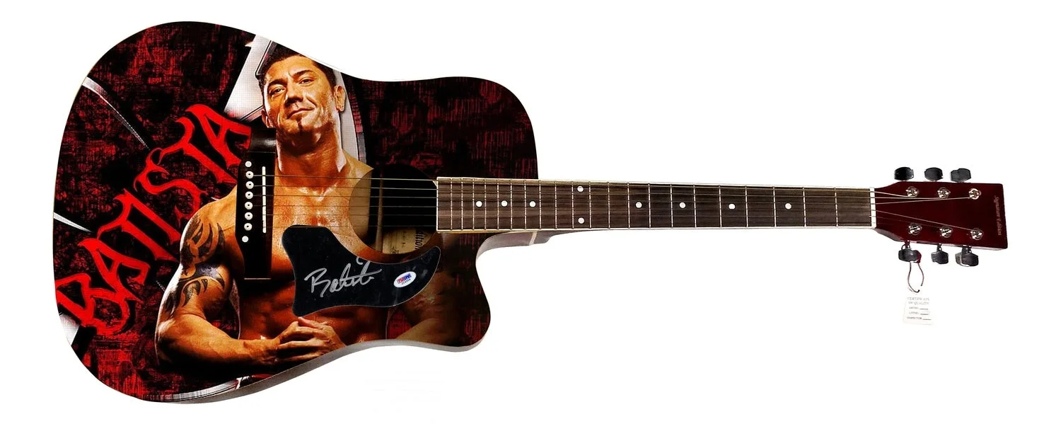WWE Batista Signed 1/1 Custom Graphics Photo WWF Guitar PSA, изображение 2
