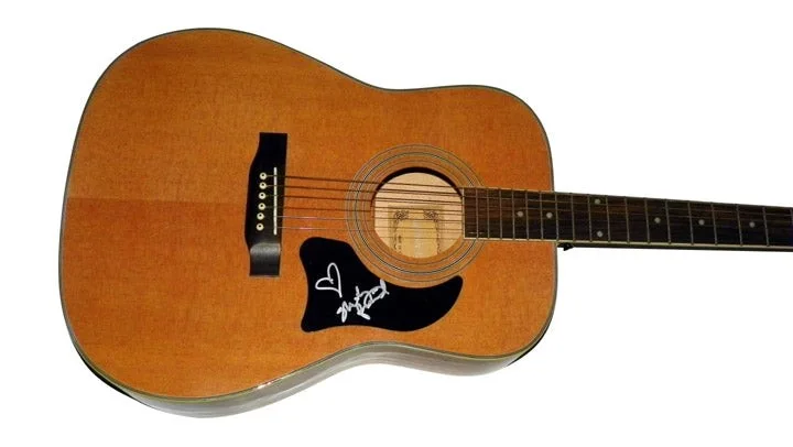 Shelly Fairchild Signed Autographed Natural Acoustic Guitar, изображение 2