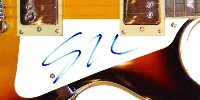 Seth MacFarlane Family Guy Signed Autographed LP Guitar, image 2