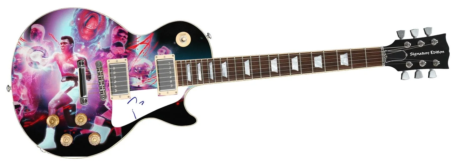 Muhammad Ali Signed Custom Graphics 1/1 Photo Guitar, image 2