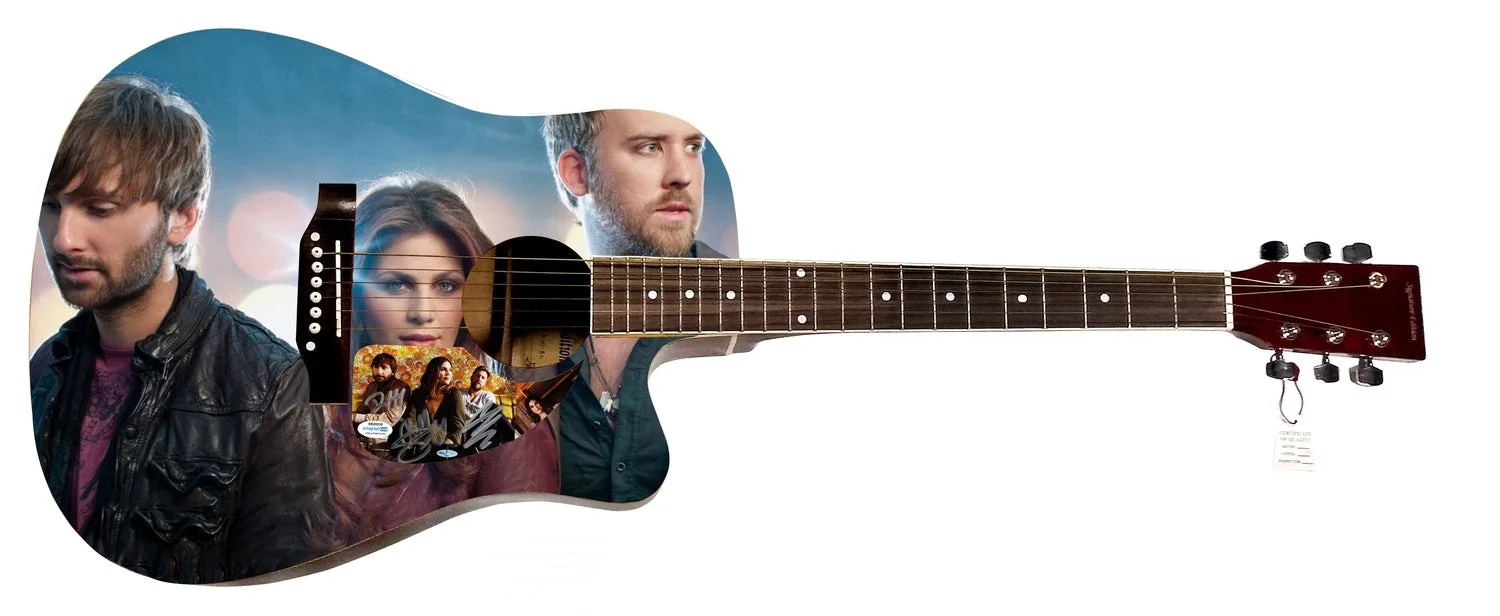 Lady Antebellum Signed 1/1 Custom Graphics Guitar ACOA, image 2