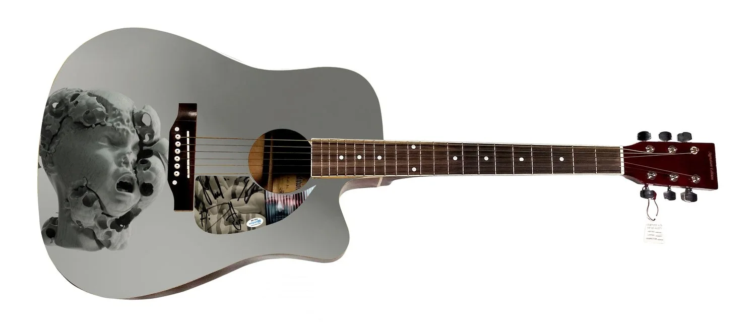 KoRn Requiem Signed Custom Graphics Photo Guitar ACOA, image 2