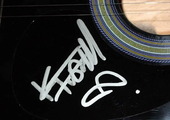 KT Tunstall Signed Autographed Acoustic/Electric Guitar, image 2