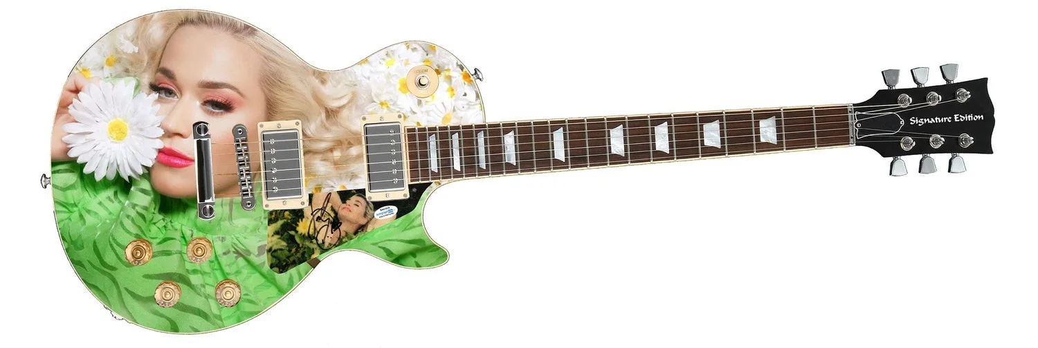 Katy Perry Signed Custom Graphics Photo Guitar Lp Cd Album ACOA, изображение 2