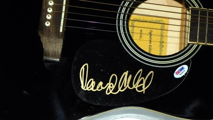 Desmond Child Signed Autographed Acoustic Guitar Psa/Dna Uacc Rd ACOA PSA, image 2