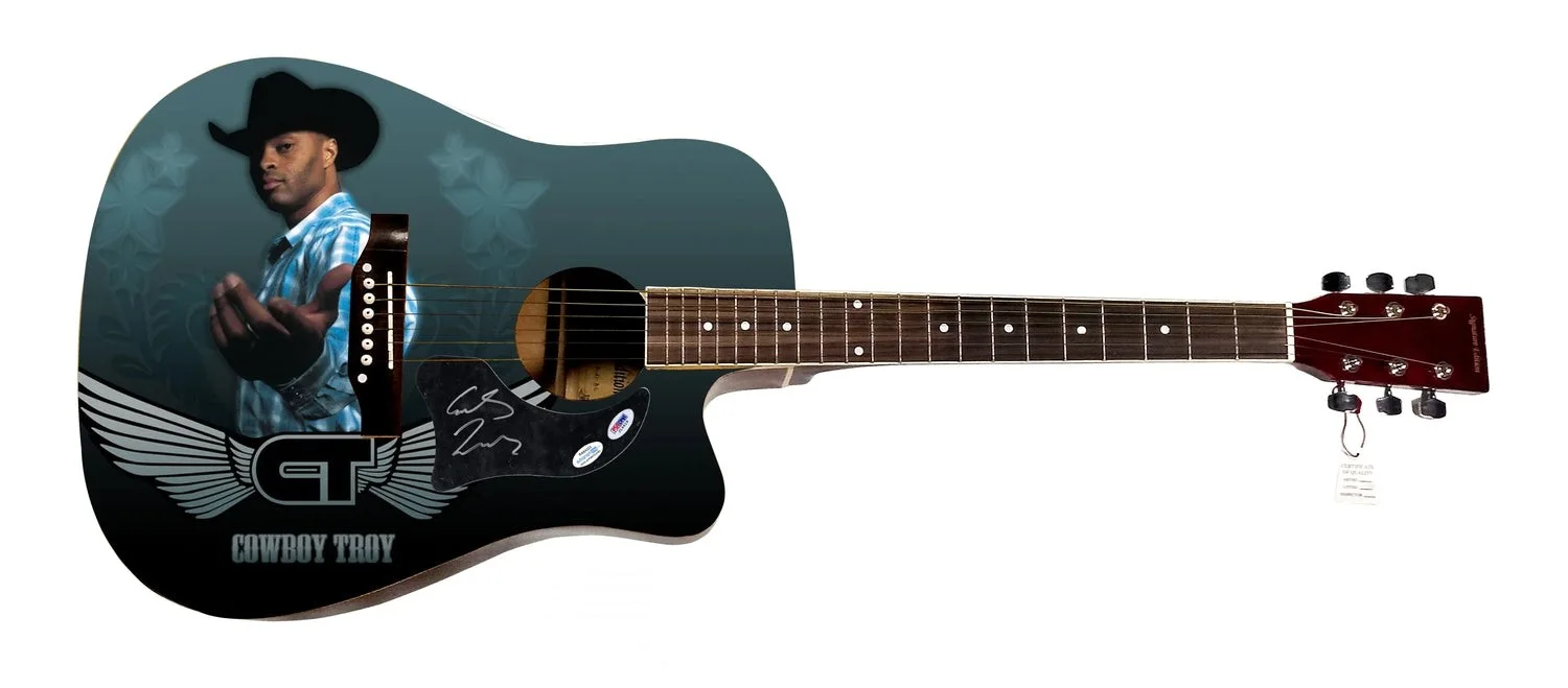 Cowboy Troy Signed 1:1 Signature Edition Graphics Photo Guitar ACOA PSA, image 2